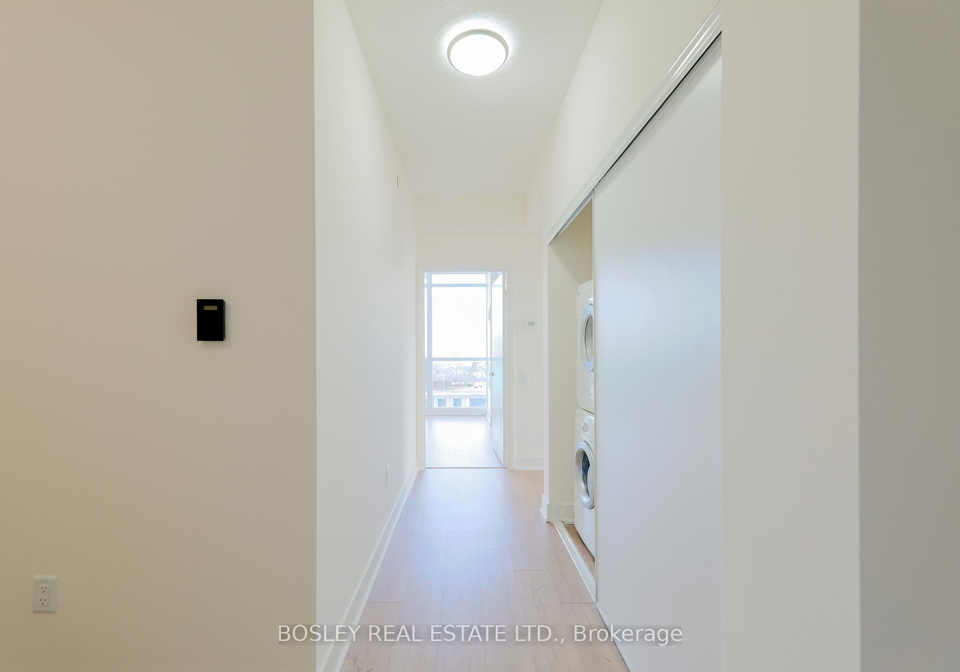 30-roehampton-avenue-toronto-ontario-c12672618