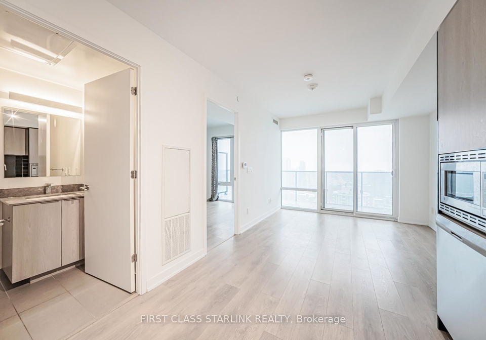 501-yonge-street-toronto-ontario-c12672688