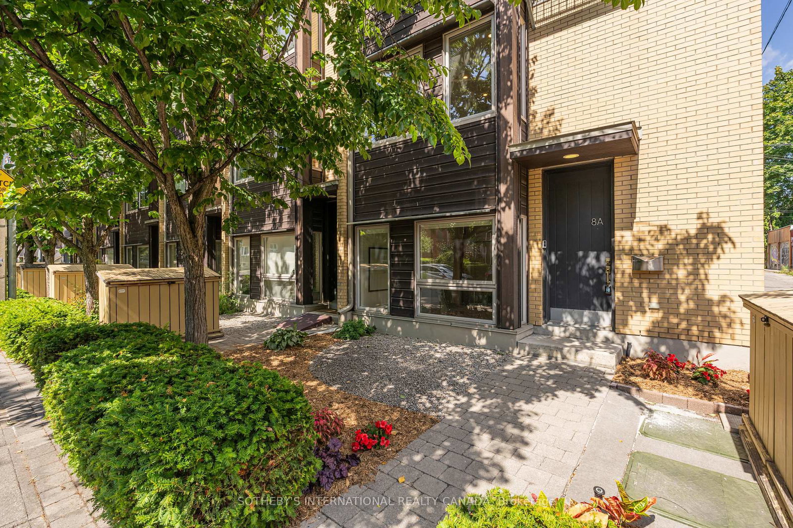 8a-cecil-street-toronto-ontario-c12672734