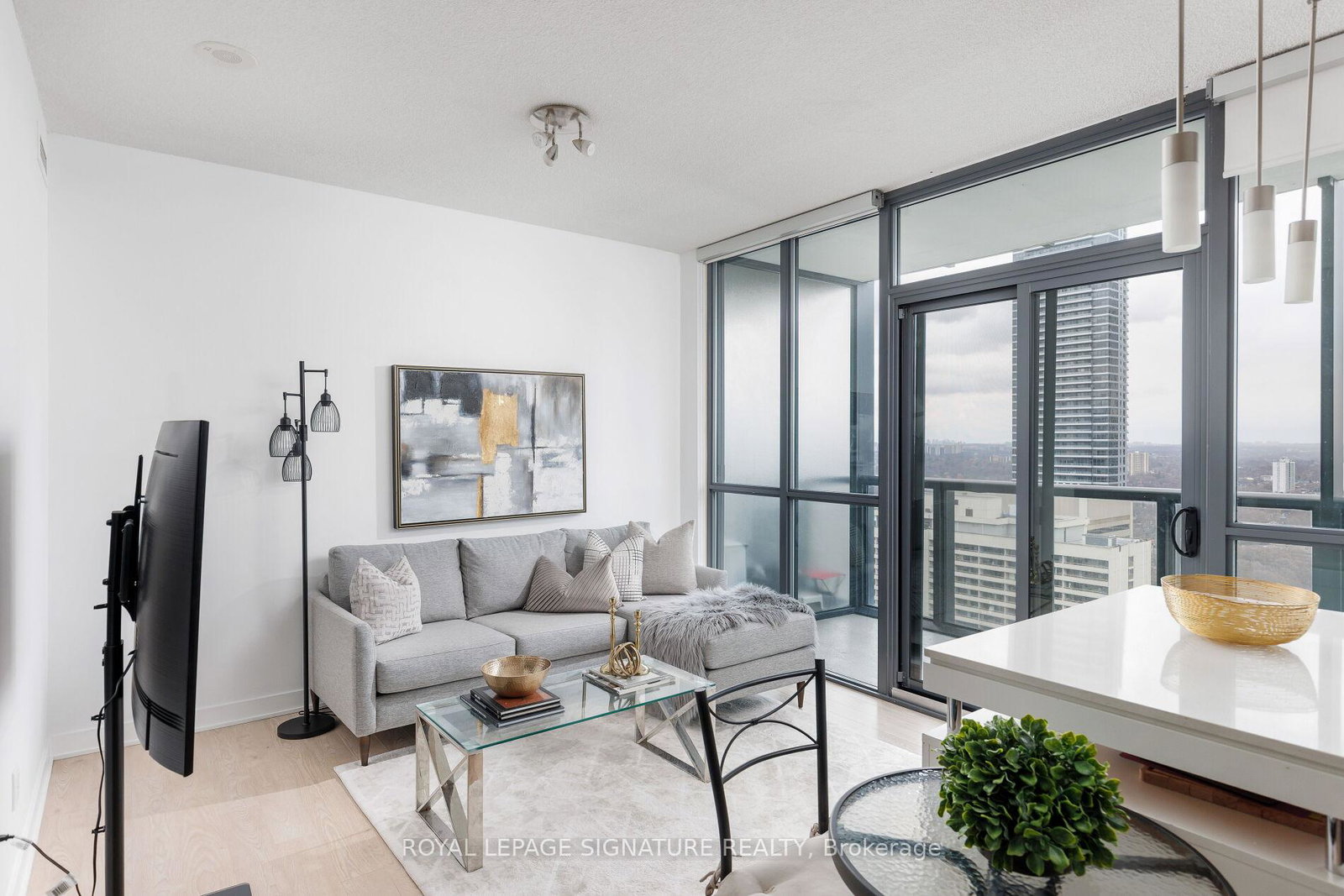 110-charles-street-e-toronto-ontario-c12672848