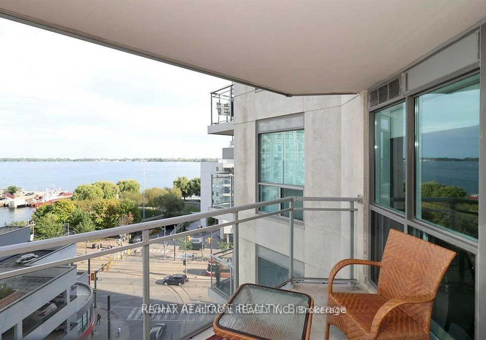 410-queens-quay-w-toronto-ontario-c12672864