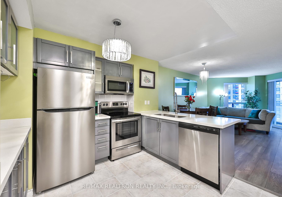 410-queens-quay-w-toronto-ontario-c12672864