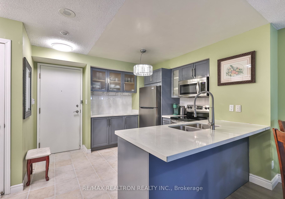 410-queens-quay-w-toronto-ontario-c12672864