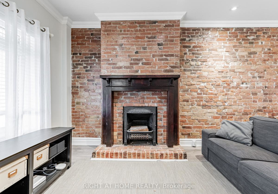 10-st-annes-road-toronto-ontario-c12672890