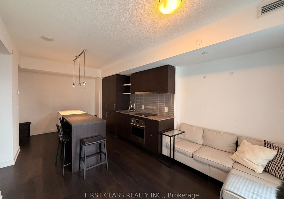 88-harbour-street-toronto-ontario-c12673172