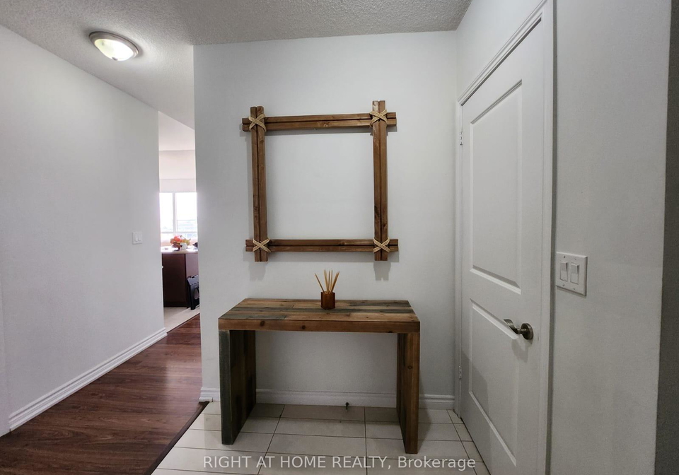 135-wynford-drive-north-york-ontario-c12673668