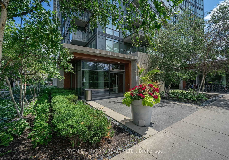 11-brunel-court-toronto-ontario-c12673988
