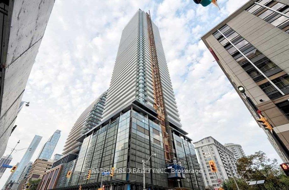 501-yonge-street-toronto-ontario-c12674000