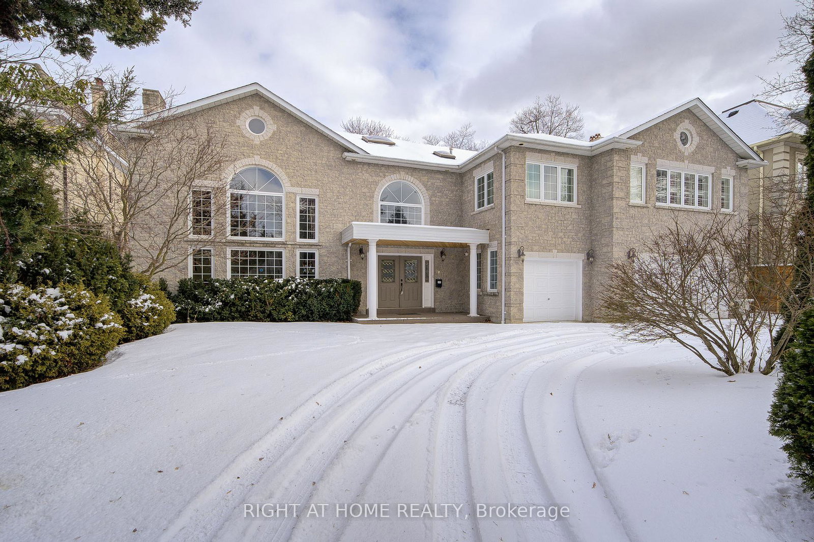 49-arjay-crescent-north-york-ontario-c12674098