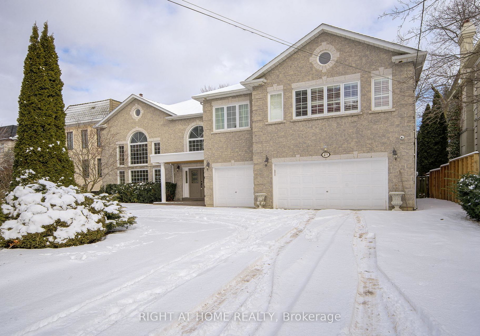 49-arjay-crescent-north-york-ontario-c12674098