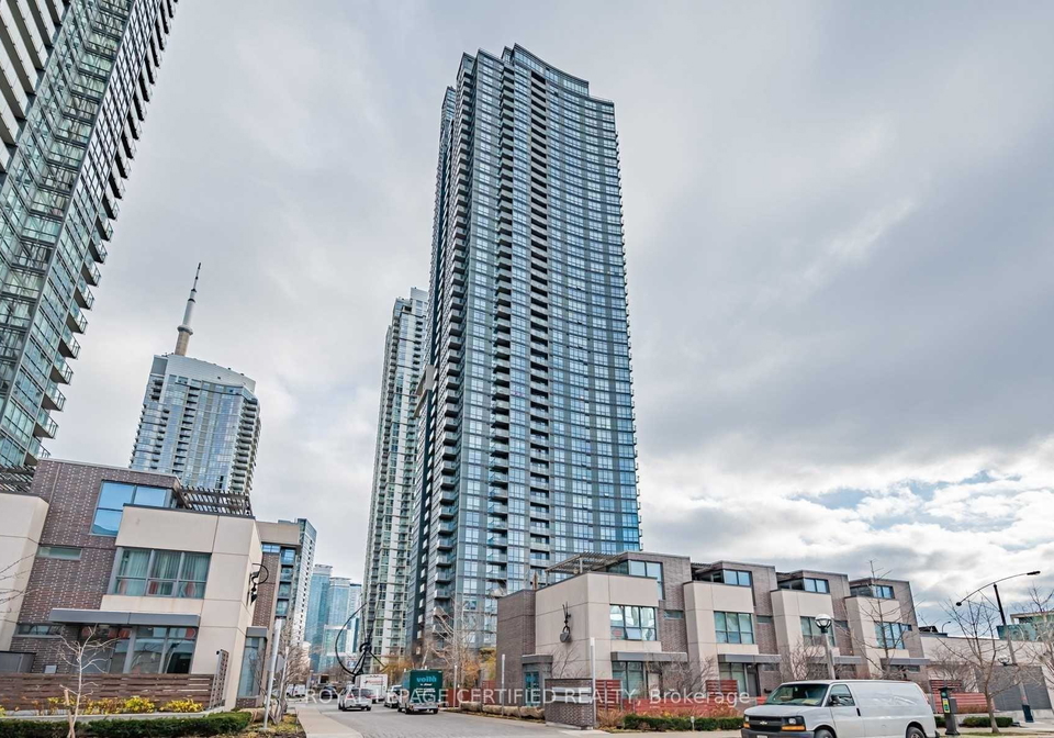 11-brunel-court-toronto-ontario-c12674458