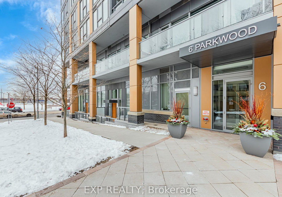 6-parkwood-avenue-toronto-ontario-c12674552