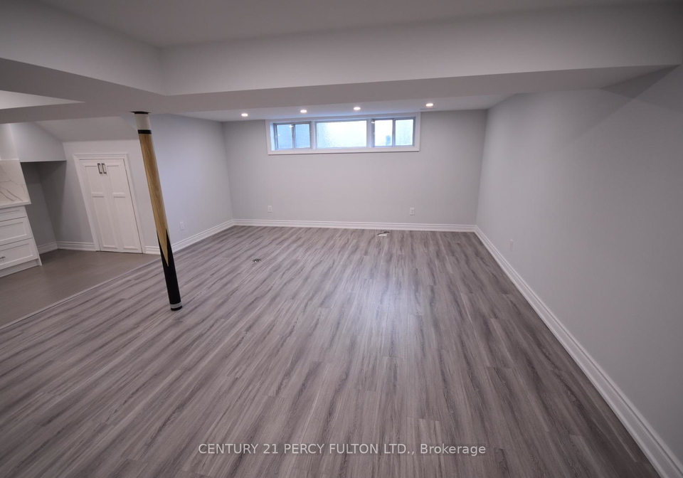 75-sloane-lower-avenue-north-york-ontario-c12674570