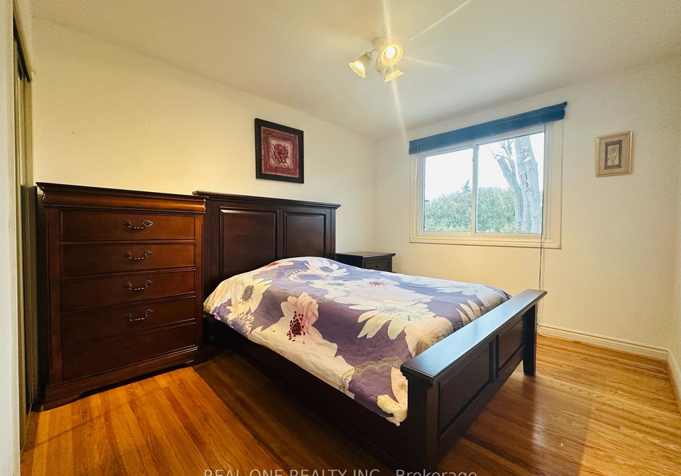 62-bernick-road-north-york-ontario-c12674710