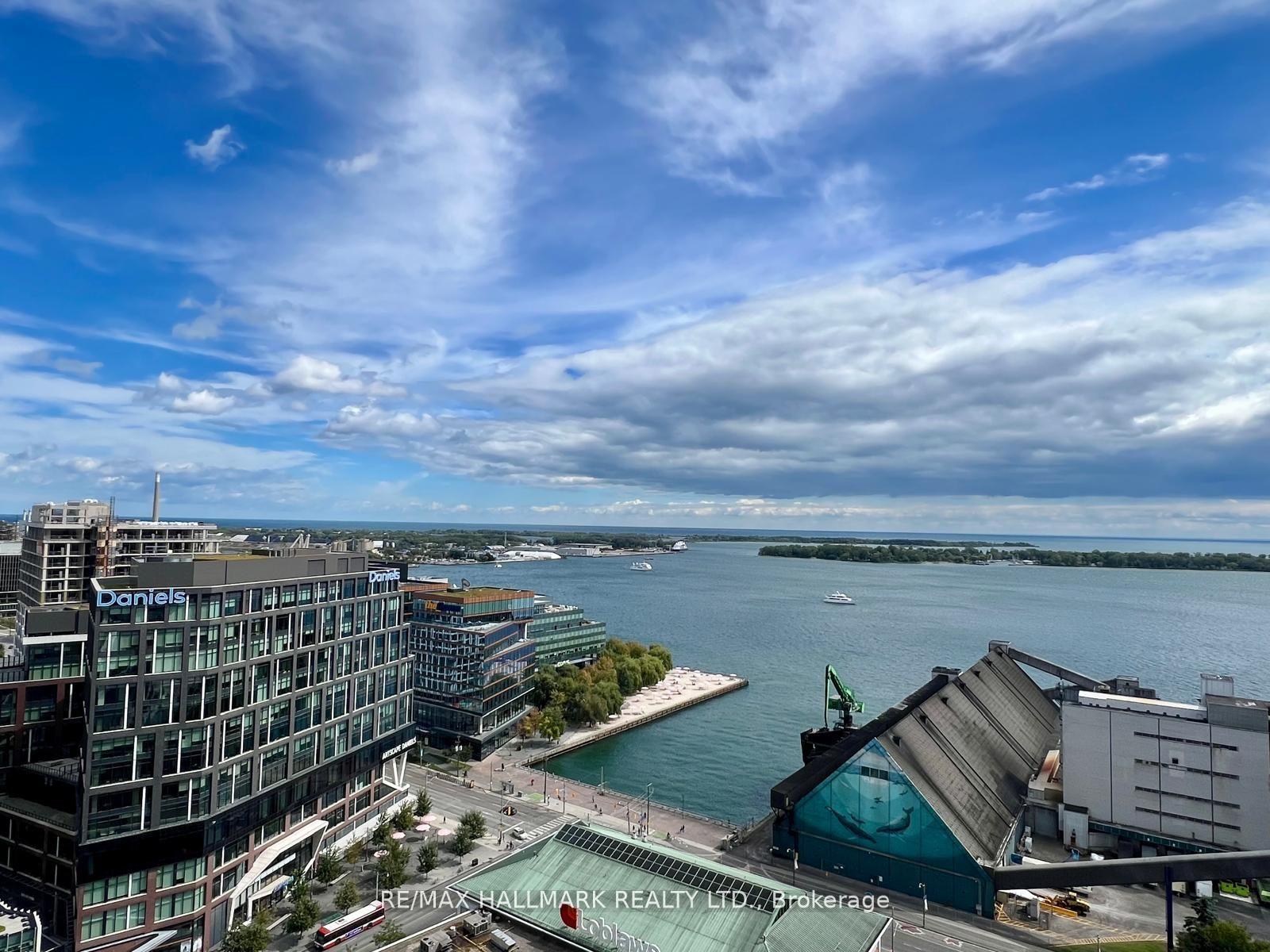 138-downes-street-toronto-ontario-c12675014