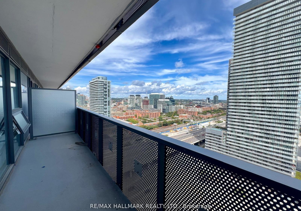 138-downes-street-toronto-ontario-c12675014