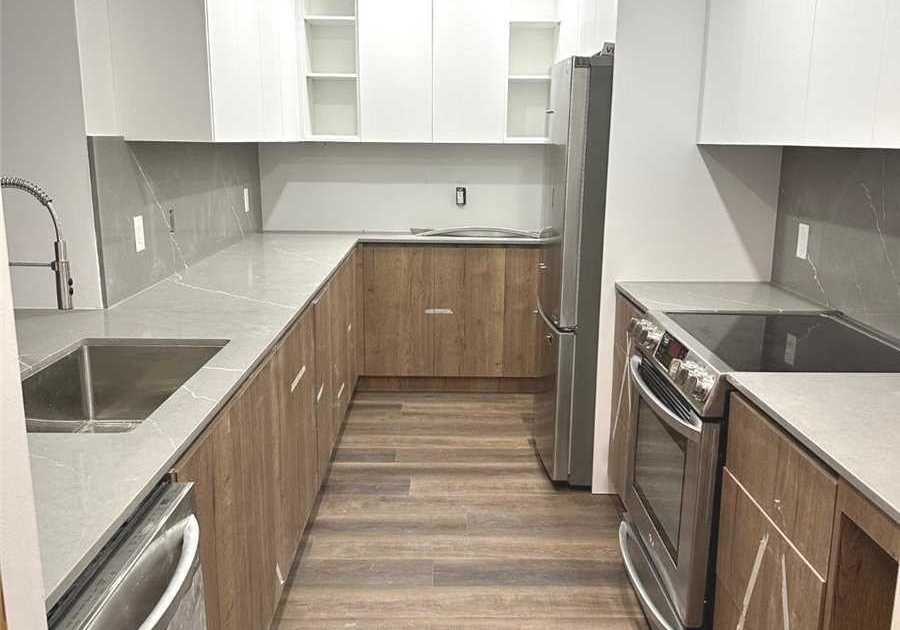 801-lawrence-avenue-e-north-york-ontario-c12675068