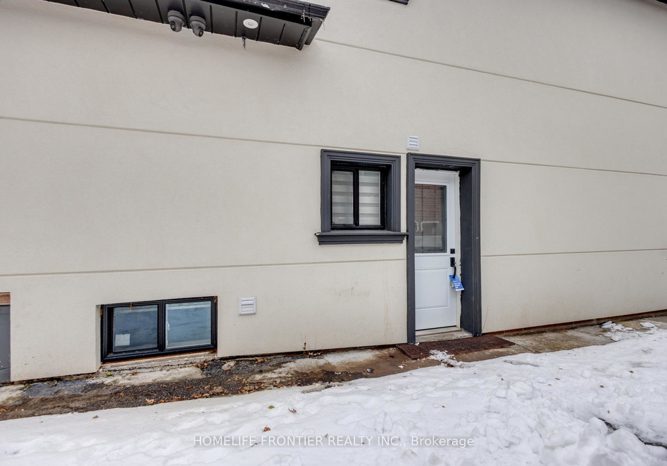 61-sundial-crescent-north-york-ontario-c12675252
