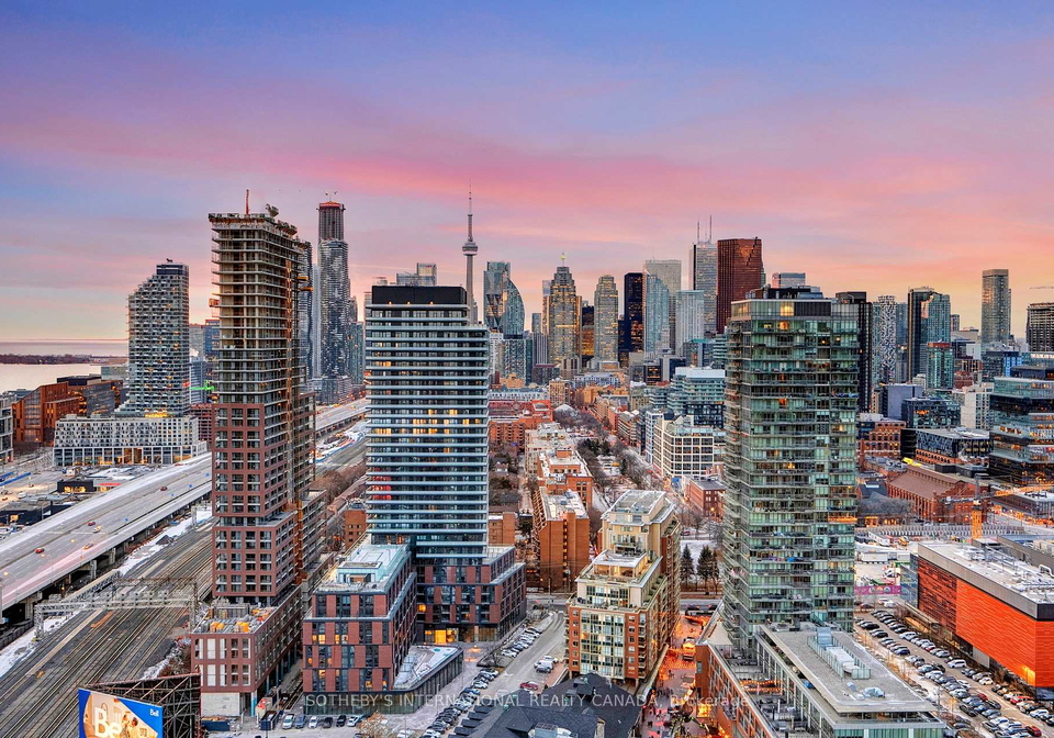 70-distillery-lane-toronto-ontario-c12675440
