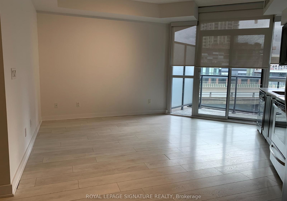 169-fort-york-boulevard-toronto-ontario-c12675646