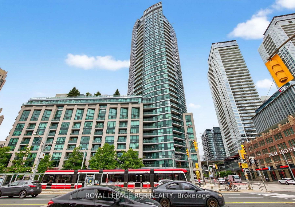 600-fleet-street-toronto-ontario-c12675950