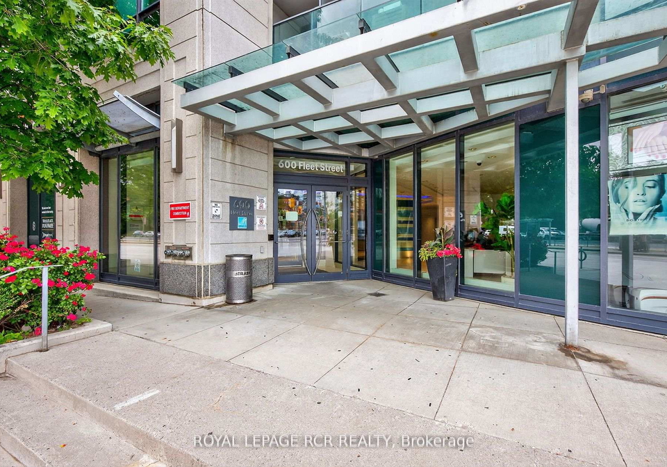 600-fleet-street-toronto-ontario-c12675950