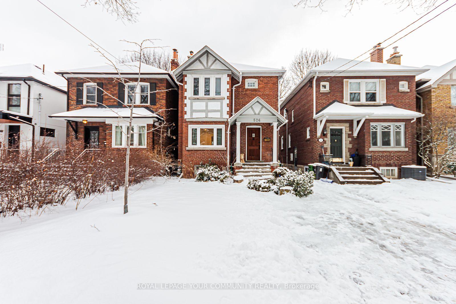 526-roselawn-avenue-toronto-ontario-c12676118