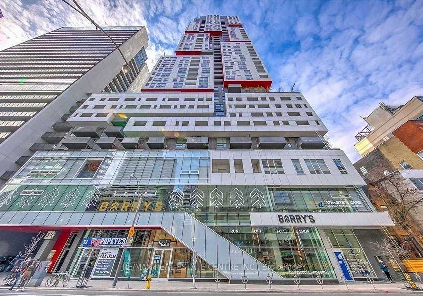 318-richmond-street-toronto-ontario-c12676124