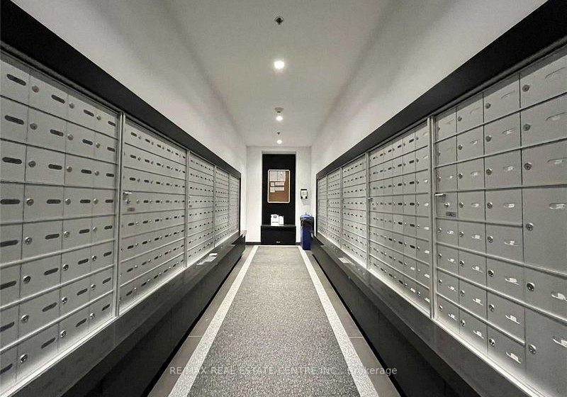 318-richmond-street-toronto-ontario-c12676124