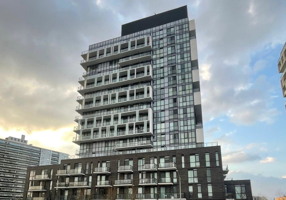 128-fairview-mall-drive-north-york-ontario-c12676206