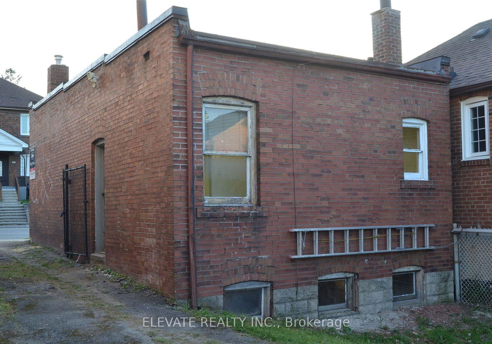 571-oakwood-avenue-toronto-ontario-c12676248