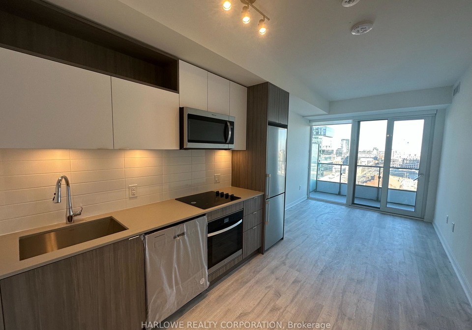 70-princess-street-toronto-ontario-c12676330