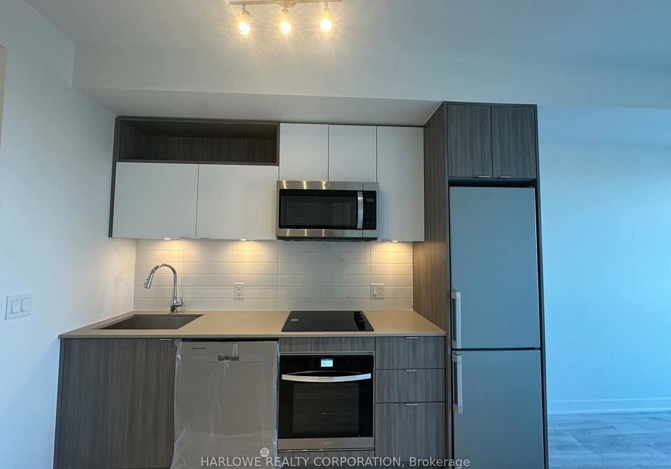 70-princess-street-toronto-ontario-c12676330