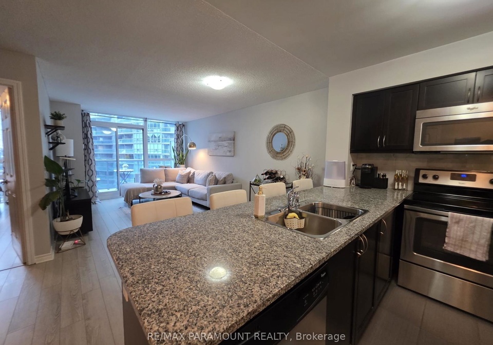 25-lower-simcoe-street-toronto-ontario-c12676682