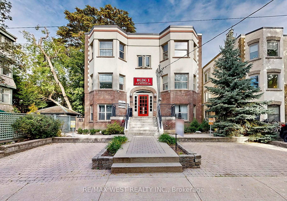 9-humewood-court-toronto-ontario-c12677116