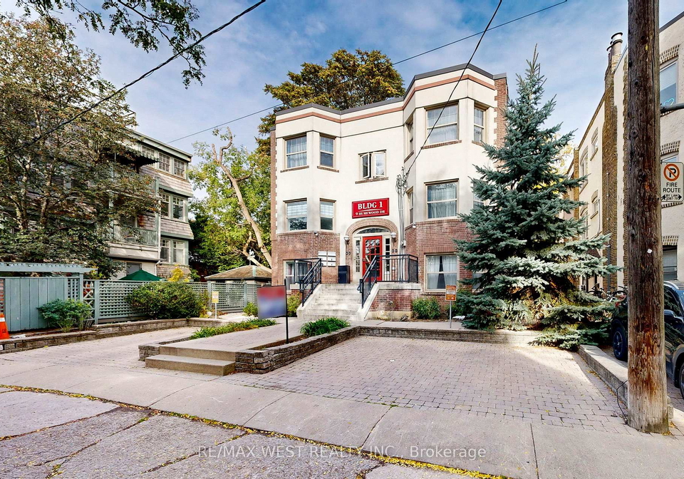 9-humewood-court-toronto-ontario-c12677116
