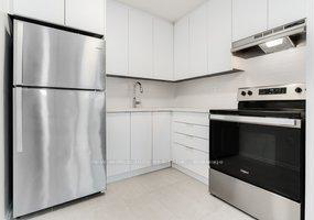 101-roehampton-avenue-toronto-ontario-c12677152