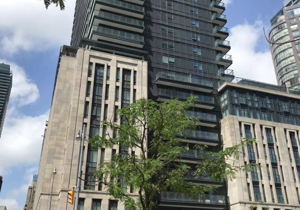 955-bay-street-toronto-ontario-c12677222