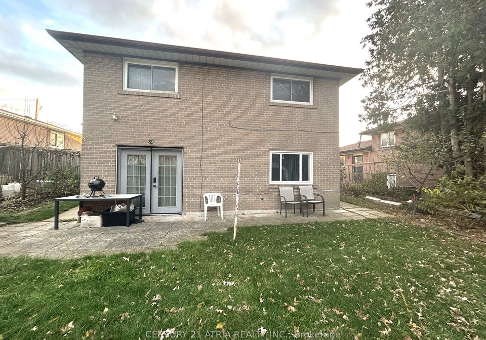 50-willesden-road-north-york-ontario-c12677312