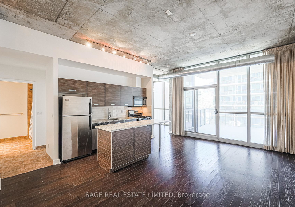 60-bathurst-street-toronto-ontario-c12677550