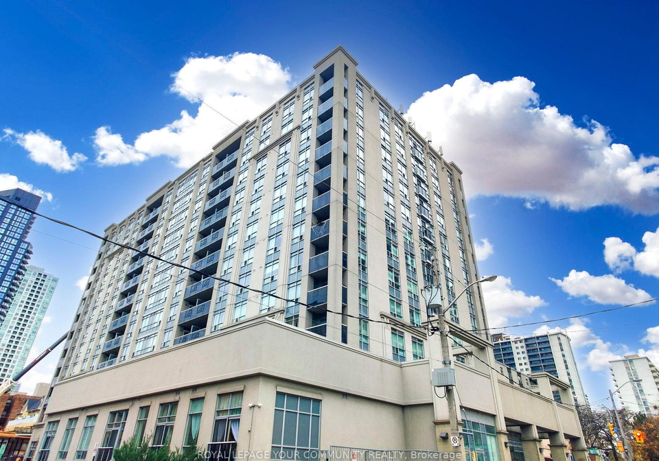 225-wellesley-street-toronto-ontario-c12677574