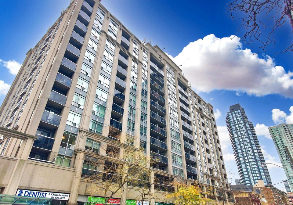 225-wellesley-street-toronto-ontario-c12677574
