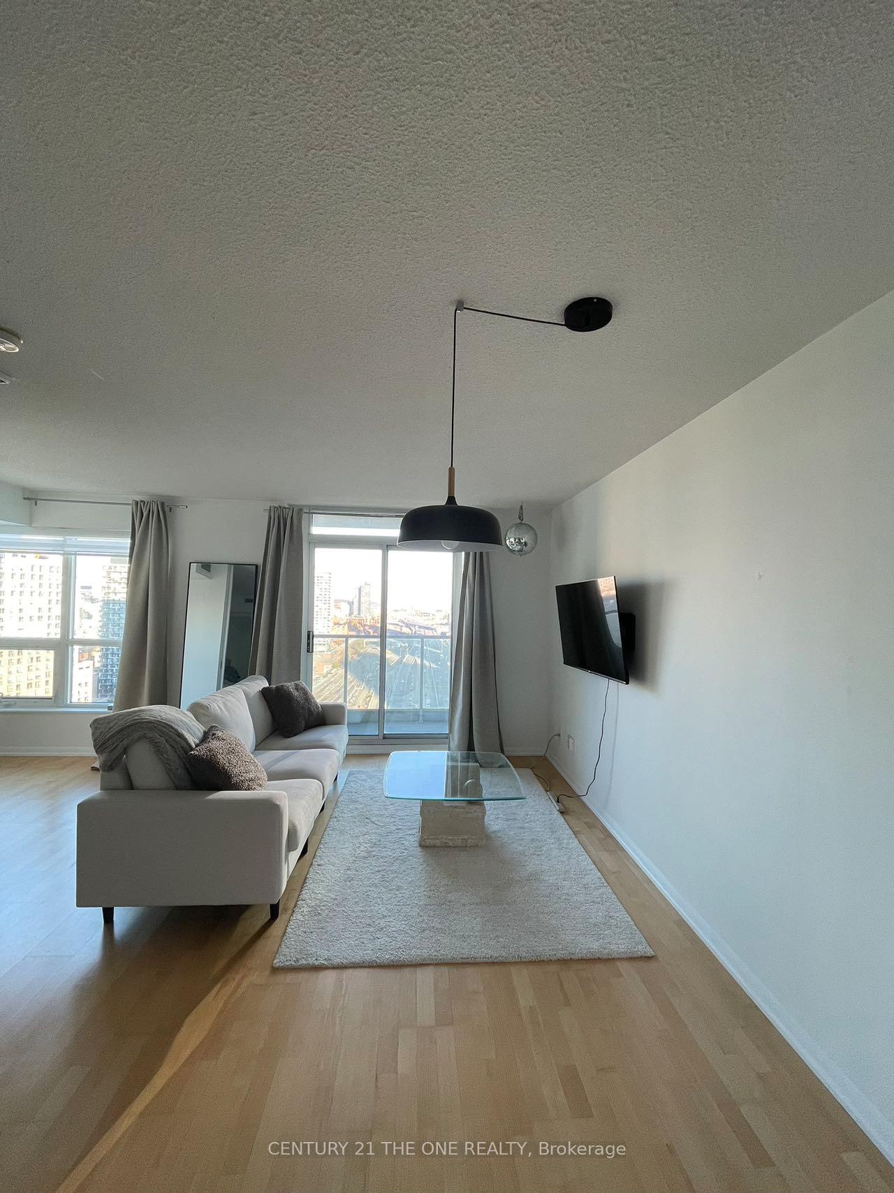 18-yonge-street-toronto-ontario-c12677576