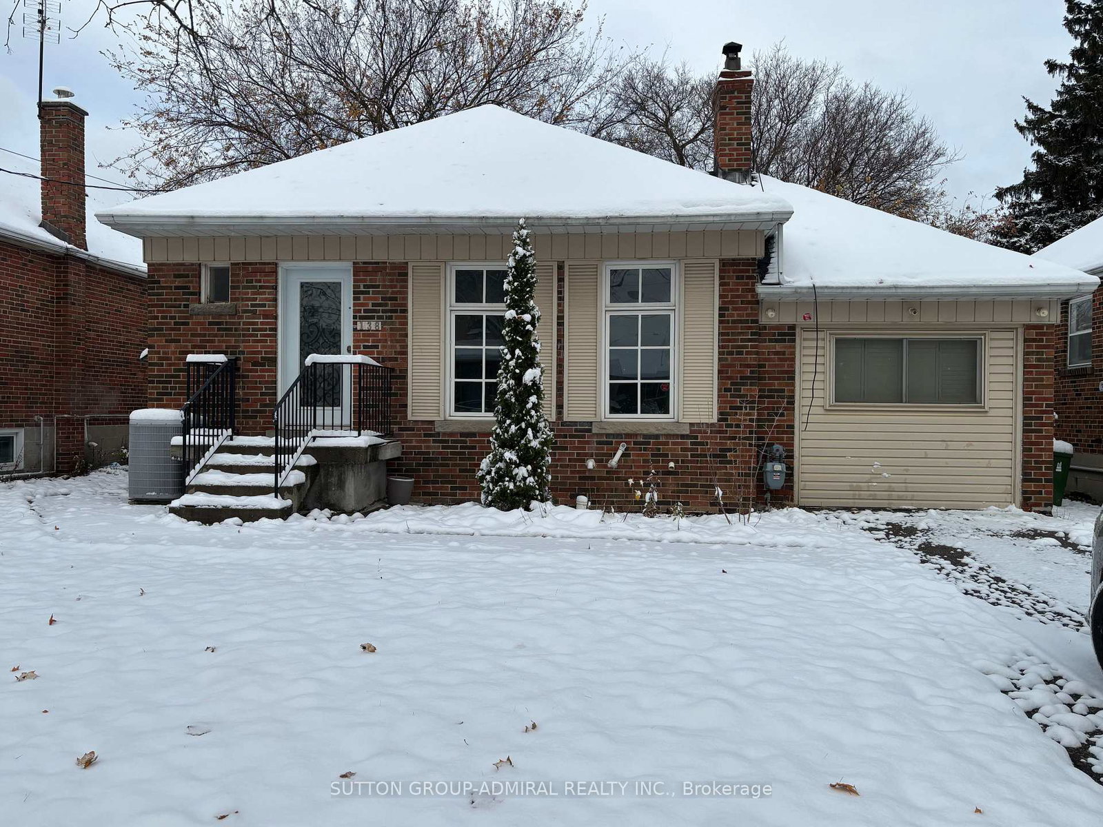 138-poyntz-avenue-toronto-ontario-c12677618