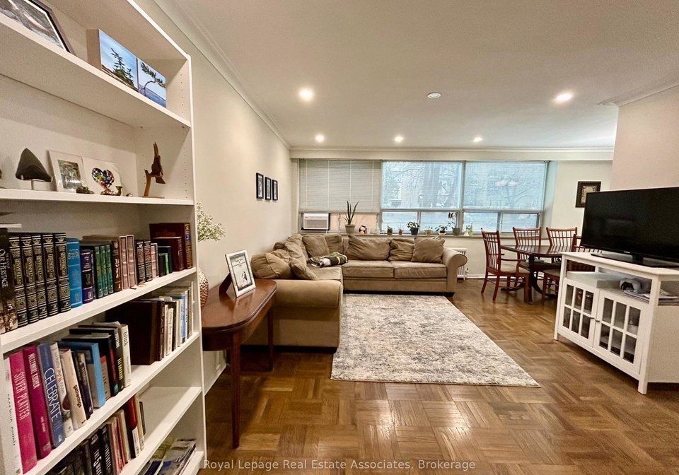 6-meadowbrook-road-toronto-ontario-c12677690