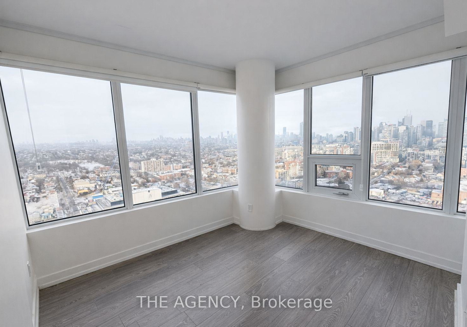19-western-battery-road-toronto-ontario-c12677786