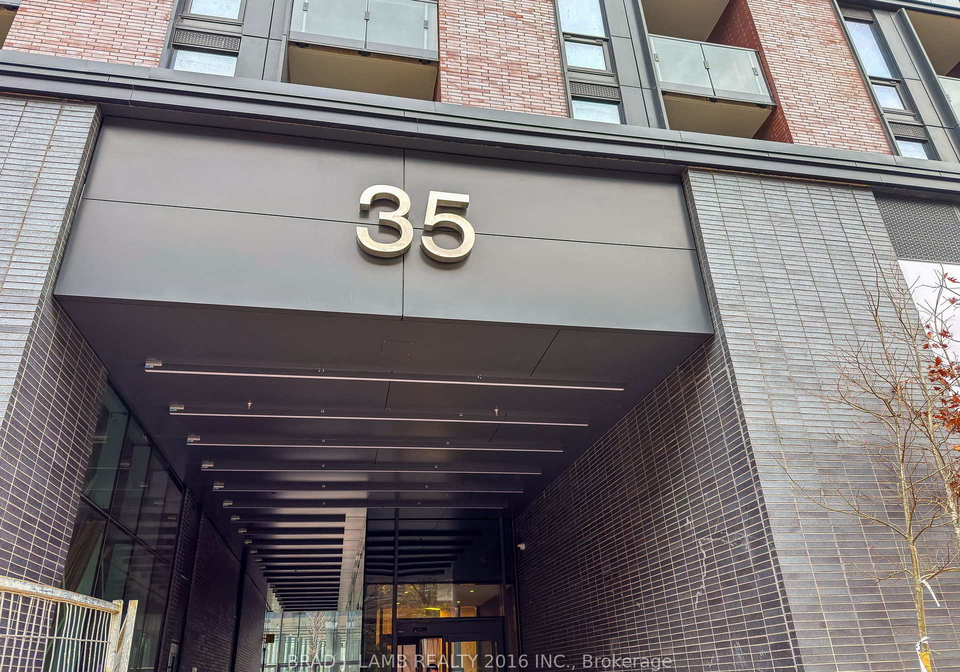 35-parliament-street-toronto-ontario-c12677884