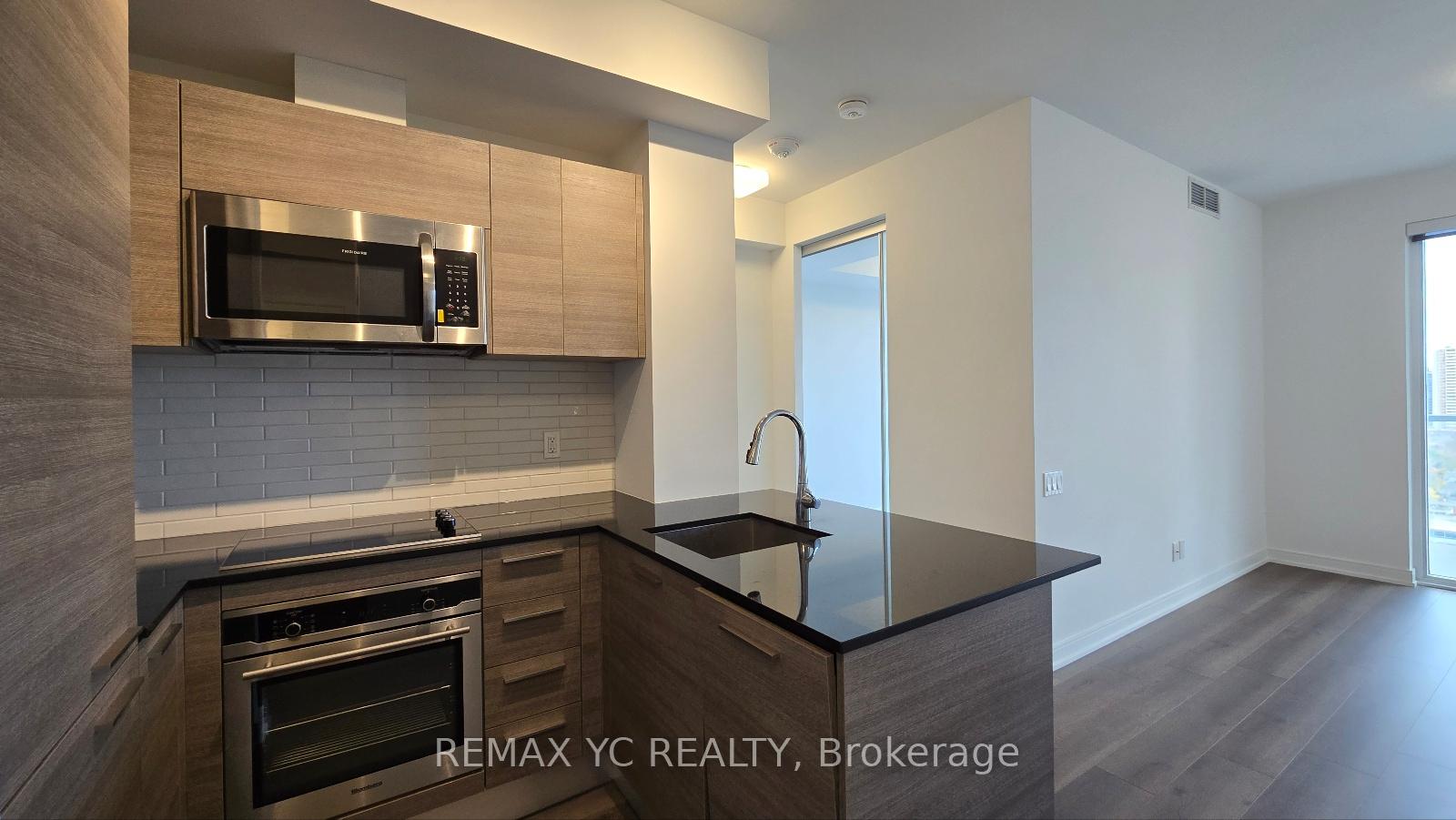 3-gloucester-street-toronto-ontario-c12678366