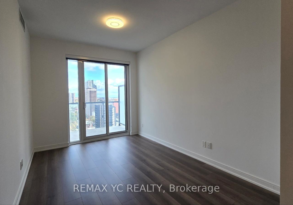 3-gloucester-street-toronto-ontario-c12678366
