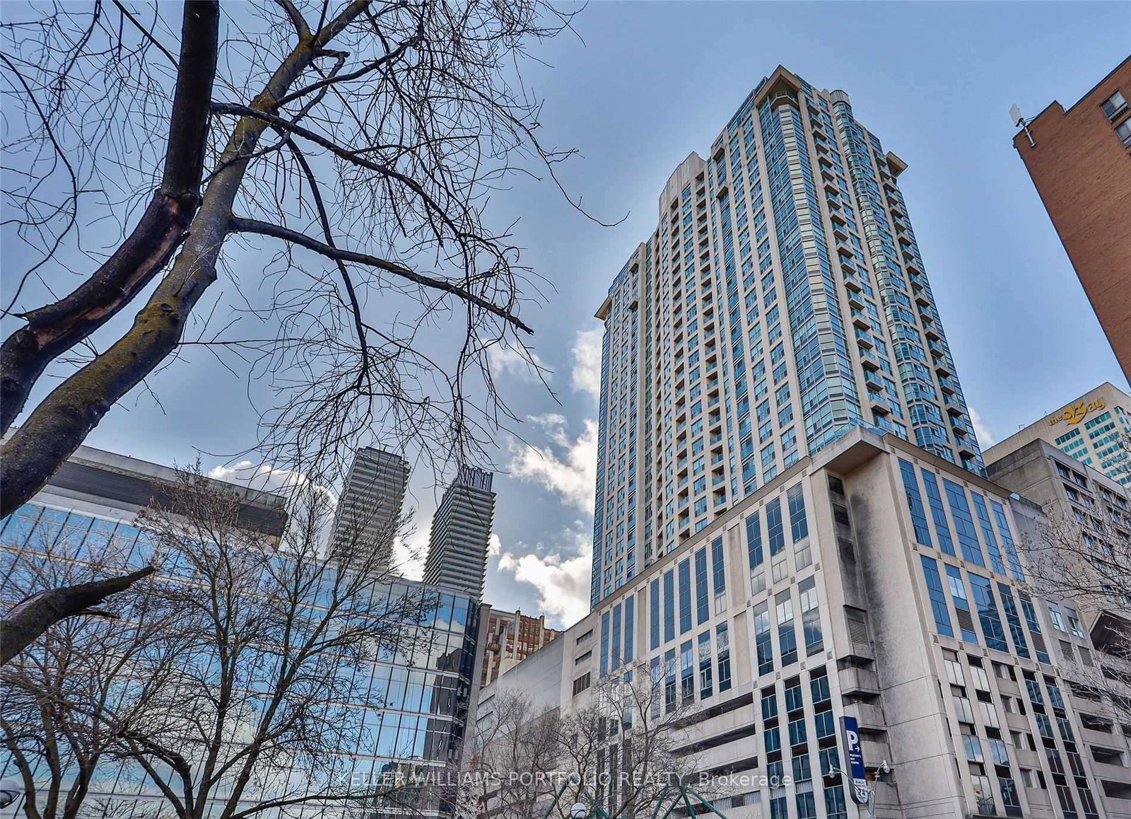 8-park-road-toronto-ontario-c12678546